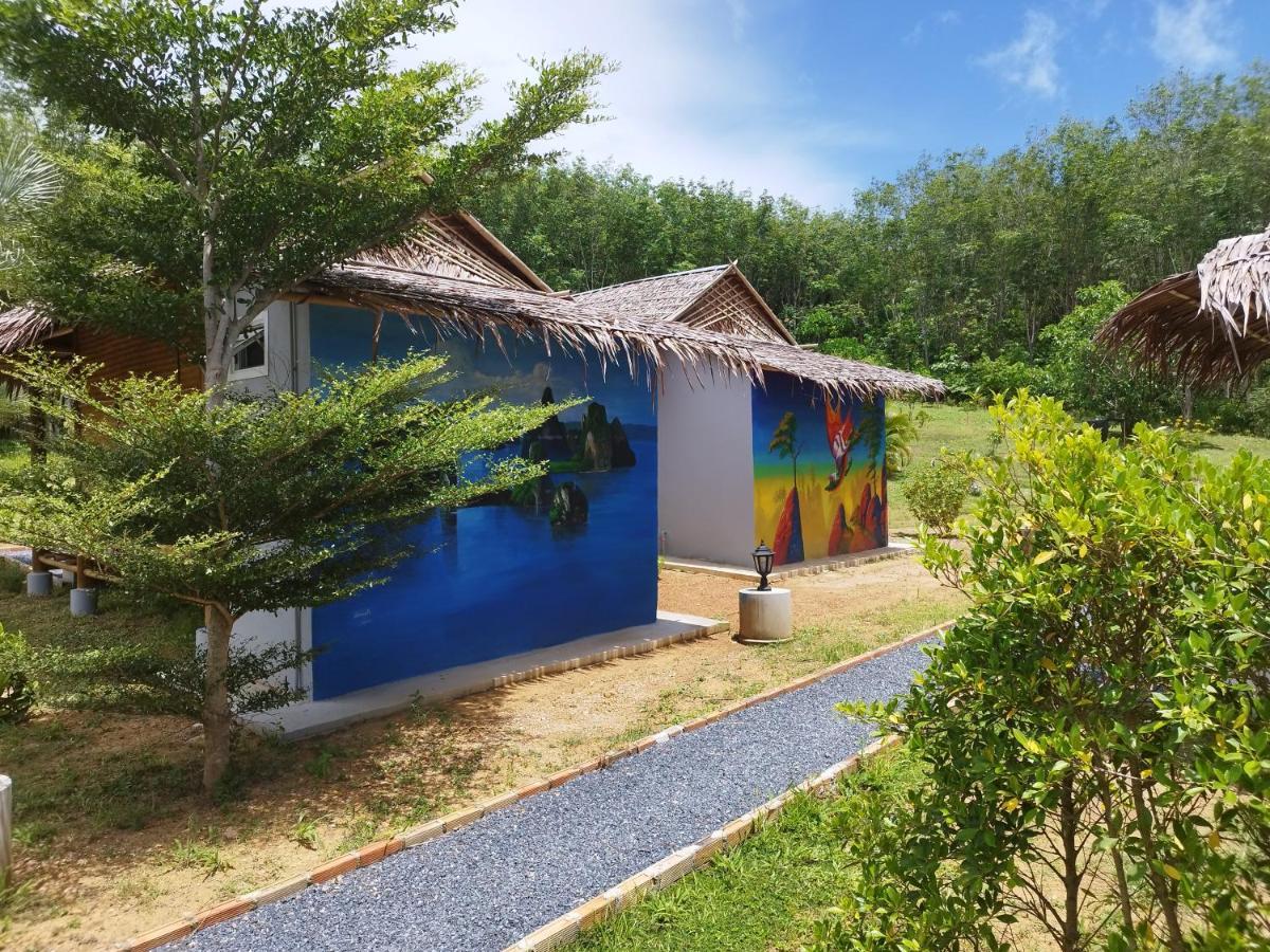 Palm Garden Bungalows Ko Lanta Exteriör bild